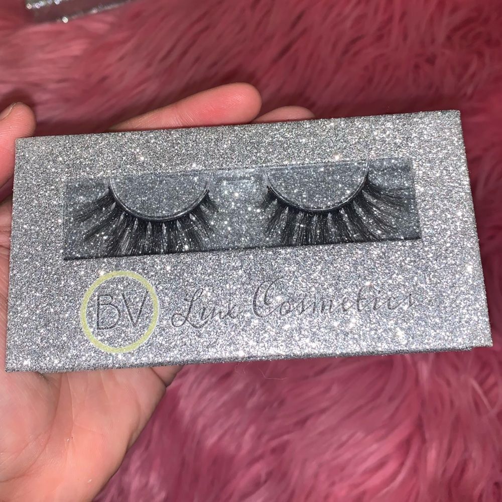 2001 Strip Lashes - Picture 2 of 2
